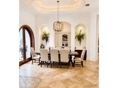 Ultimate single-family residence with approx 5000 sq feet to - photo 3