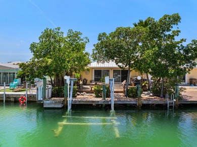 You Deserve this East Facing, Updated 3 Bedroom Island Home! - photo 4