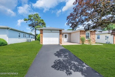 Welcome to this beautifully renovated Melville model in the - photo 7