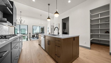 Experience effortless luxury in this exceptional townhome - photo 11
