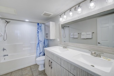 The views from this 3 bedrooms 2 full bath condo in Crescent - photo 13