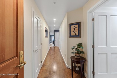 Experience premier downtown lakeview living in this 10th-floor - photo 25