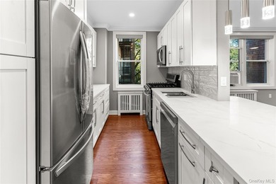 Investor friendly building. Charming 1-Bedroom Condo with a - photo 5