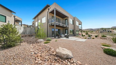 Experience effortless luxury in this exceptional townhome - photo 33