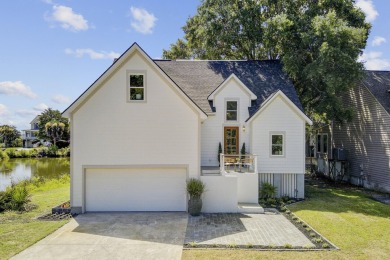 Lake Home For Sale in Mount Pleasant, South Carolina