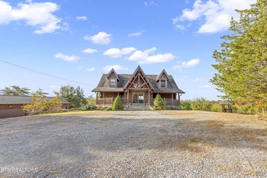 Lake Home For Sale in Sevierville, Tennessee