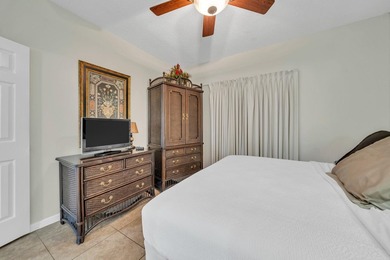 THIS UNIT IS A GEM AND A RARE FIND! Beautifully furnished two - photo 5