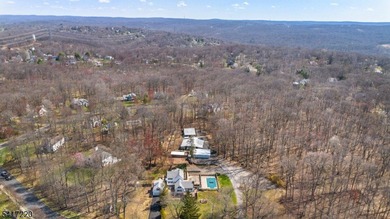 Sprawling home on 5+ acres with incredible potential, offered at - photo 6