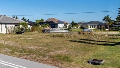 Cape Coral Lakes Area Lot For Sale in Cape Coral Florida