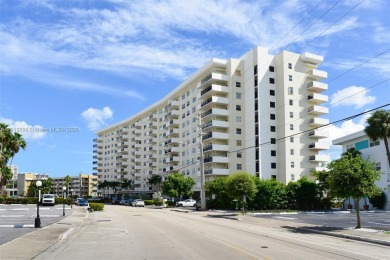 Golden Isles Lakes Area Condo Sale Pending in Hallandale Beach Florida