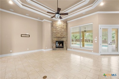 Stunning 4-Bedroom Home with Pool, Spa & Exceptional - photo 6