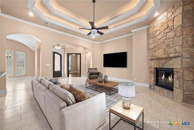 Stunning 4-Bedroom Home with Pool, Spa & Exceptional - photo 8