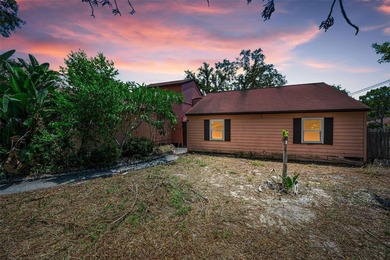 Lake Tarpon Home Sale Pending in Tarpon Springs Florida