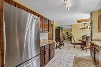 Spacious Colonial In East Patchogue Awaits! This 9-room Colonial - photo 15