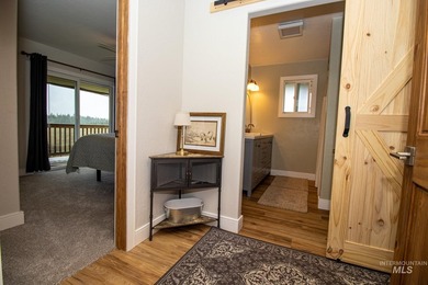 Discover the ideal North Idaho homestead on 40+ fully fenced - photo 18