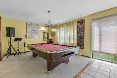 Spacious Colonial In East Patchogue Awaits! This 9-room Colonial - photo 18