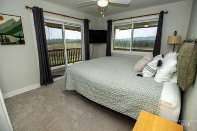Discover the ideal North Idaho homestead on 40+ fully fenced - photo 19