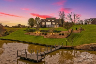 (private lake, pond, creek) Home For Sale in Statesville North Carolina