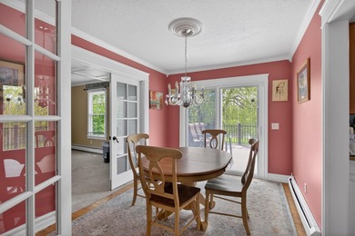 Spacious and beautifully maintained 4-bedroom, 4-bath home - photo 25