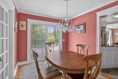 Spacious and beautifully maintained 4-bedroom, 4-bath home - photo 27
