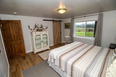 Discover the ideal North Idaho homestead on 40+ fully fenced - photo 34