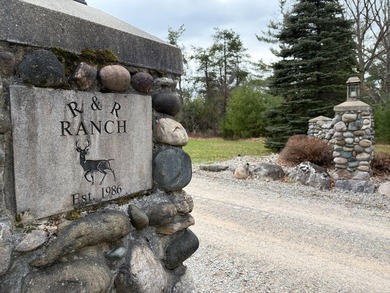 R & R Ranch - Luxury Retreat & Turnkey Hunting Estate Offered - photo 9