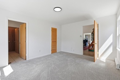 Experience this rare turnkey 4 bed, 5 bath private estate on 60 - photo 49