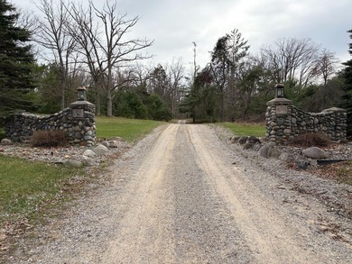 R & R Ranch - Luxury Retreat & Turnkey Hunting Estate Offered - photo 10