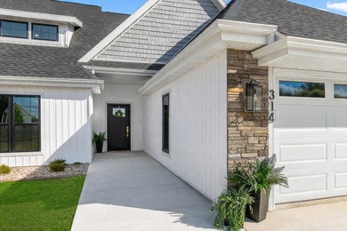 (private lake, pond, creek) Home Active Under Contract in Pardeeville Wisconsin