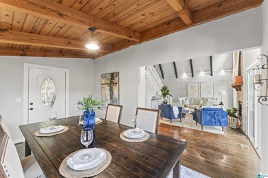 Have you been looking for a GORGEOUS LAKE HOME? VACATION - photo 8