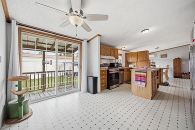 The seller is willing to cover 6 months of lot rent with the - photo 13