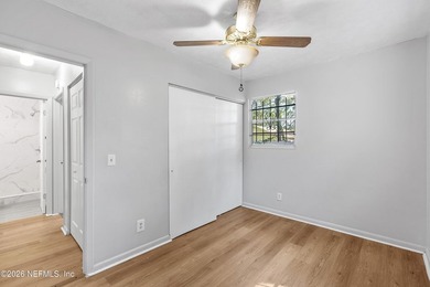 Freshly Renovated 3BR/2BA Home with Modern Updates and Spacious - photo 14