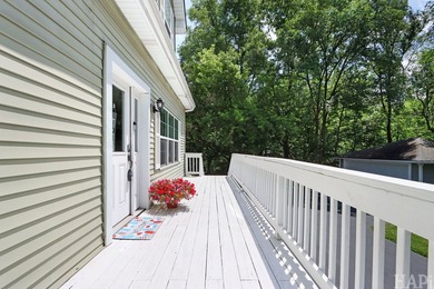Experience the best of Chain O'Lakes living in this beautifully - photo 25