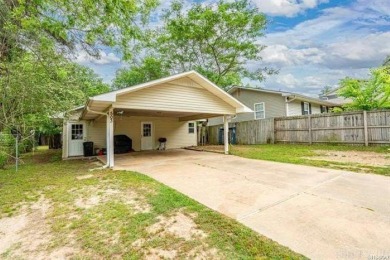 Lake Home For Sale in Hot Springs, Arkansas