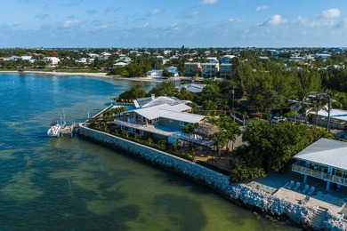 Welcome to an elevated expression of island living at 23 - photo 3