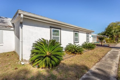 Discover your dream apartment in Florida with this beautifully - photo 3