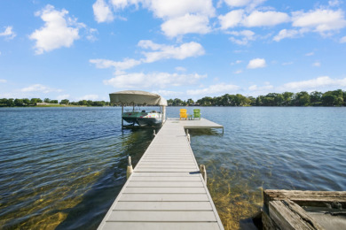 Panoramic views of Pretty Lake! - photo 10