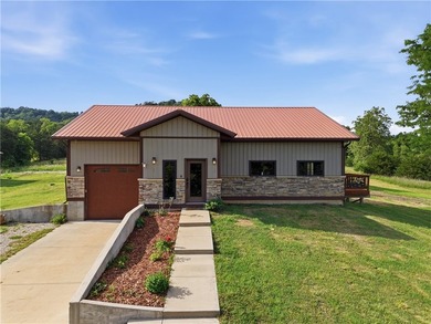 *Private 90-Acre Mountaintop Estate - Unrestricted Land with - photo 12