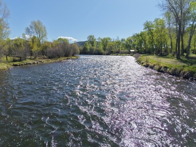 This unique property features a beautiful 2,678 Sq Ft custom log - photo 5