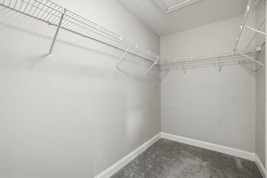 Seller is offering up to $5,000 toward buyer's closing costs - photo 21
