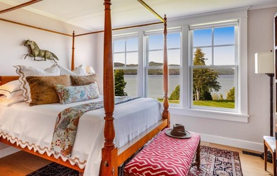 On a secluded headland offering ultimate privacy with 14.7 - photo 28