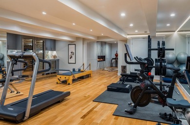 On a secluded headland offering ultimate privacy with 14.7 - photo 30