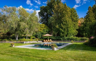 On a secluded headland offering ultimate privacy with 14.7 - photo 33