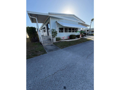 Turn-Key Home. Quiet and safe, 55+, No pets, Zero Flood Zone - photo 3