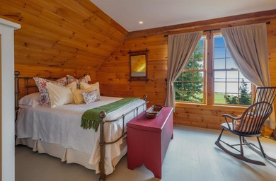 On a secluded headland offering ultimate privacy with 14.7 - photo 35