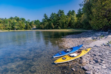 On a secluded headland offering ultimate privacy with 14.7 - photo 38
