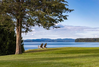 On a secluded headland offering ultimate privacy with 14.7 - photo 41