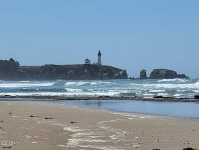 Perched above the Pacific Ocean just moments from Newport's - photo 42
