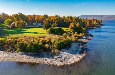 On a secluded headland offering ultimate privacy with 14.7 - photo 47