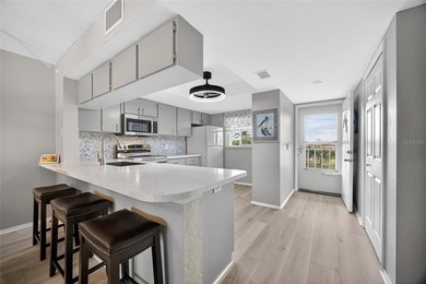 Under contract-accepting backup offers. TOP FLOOR! TURNKEY - photo 4